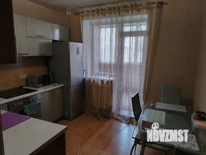 2-к квартира, вторичка, 65м2, 3/10 этаж