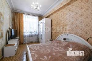 2-к квартира, вторичка, 57м2, 1/5 этаж