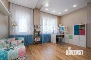 4-к квартира, вторичка, 180м2, 16/16 этаж