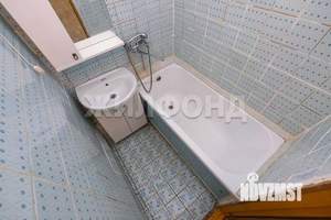 4-к квартира, вторичка, 61м2, 1/5 этаж