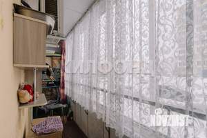 2-к квартира, вторичка, 42м2, 1/10 этаж