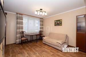 3-к квартира, вторичка, 59м2, 1/5 этаж