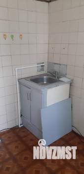 2-к квартира, вторичка, 42м2, 1/3 этаж