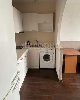 Студия квартира, вторичка, 32м2, 4/10 этаж