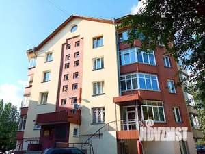 4-к квартира, вторичка, 139м2, 2/4 этаж