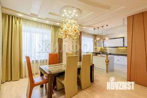 4-к квартира, вторичка, 150м2, 4/9 этаж