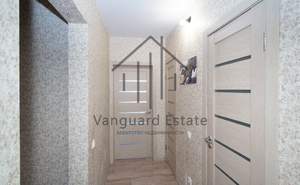 2-к квартира, вторичка, 60м2, 8/10 этаж