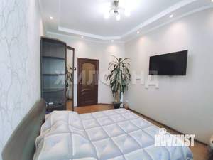 2-к квартира, вторичка, 61м2, 1/4 этаж