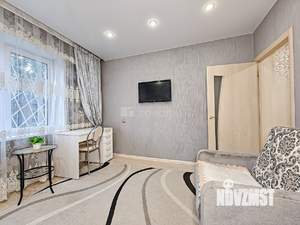 2-к квартира, вторичка, 54м2, 1/10 этаж