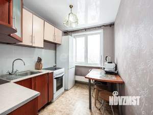 2-к квартира, вторичка, 43м2, 4/5 этаж