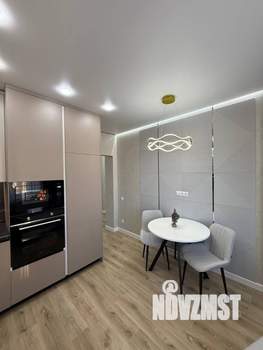 2-к квартира, вторичка, 42м2, 18/25 этаж