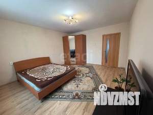 2-к квартира, вторичка, 62м2, 10/18 этаж