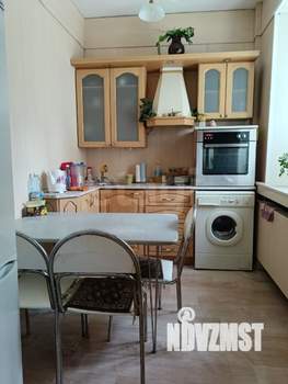 3-к квартира, вторичка, 68м2, 1/6 этаж