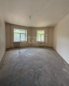 2-к квартира, вторичка, 80м2, 1/9 этаж