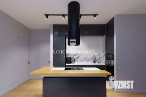 4-к квартира, вторичка, 95м2, 1/8 этаж