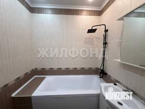 4-к квартира, вторичка, 129м2, 1/9 этаж