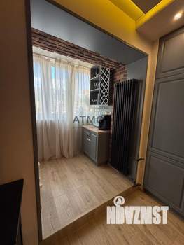 3-к квартира, вторичка, 68м2, 1/10 этаж