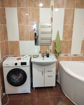 2-к квартира, вторичка, 70м2, 10/13 этаж