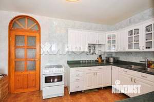 3-к квартира, вторичка, 131м2, 3/6 этаж