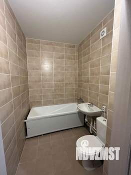 Студия квартира, вторичка, 30м2, 24/24 этаж