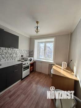 2-к квартира, вторичка, 42м2, 3/5 этаж