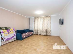 2-к квартира, вторичка, 58м2, 1/10 этаж