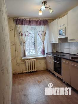 2-к квартира, вторичка, 43м2, 1/9 этаж