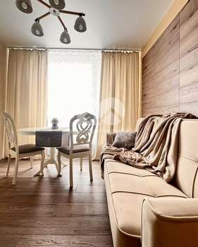 2-к квартира, вторичка, 49м2, 7/18 этаж