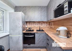 2-к квартира, вторичка, 42м2, 3/5 этаж