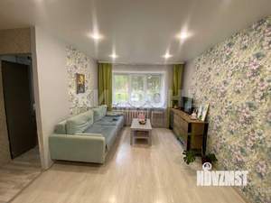 2-к квартира, вторичка, 43м2, 1/5 этаж