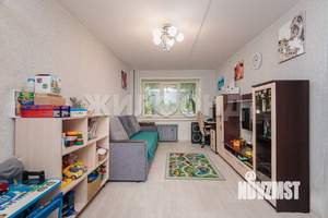 2-к квартира, вторичка, 43м2, 1/5 этаж