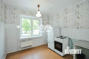 3-к квартира, вторичка, 64м2, 1/10 этаж