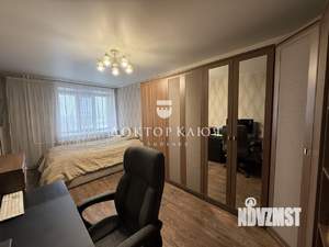 4-к квартира, вторичка, 80м2, 8/16 этаж