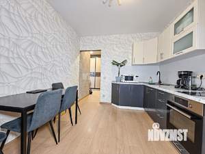 2-к квартира, вторичка, 58м2, 9/9 этаж