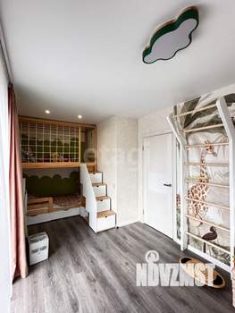 2-к квартира, вторичка, 63м2, 10/17 этаж