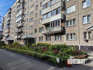 2-к квартира, вторичка, 47м2, 8/9 этаж