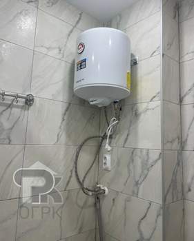 Студия квартира, вторичка, 38м2, 10/10 этаж