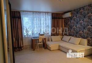 2-к квартира, вторичка, 58м2, 1/10 этаж