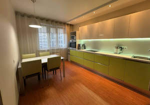 3-к квартира, вторичка, 95м2, 12/16 этаж