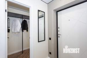 2-к квартира, вторичка, 42м2, 9/17 этаж