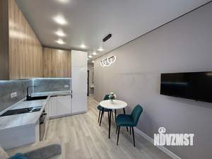 2-к квартира, вторичка, 42м2, 10/19 этаж