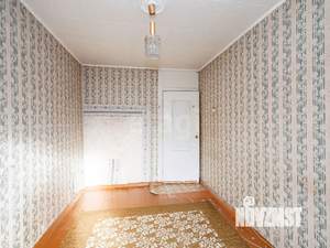 4-к квартира, вторичка, 61м2, 5/5 этаж