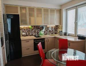 3-к квартира, вторичка, 84м2, 8/10 этаж