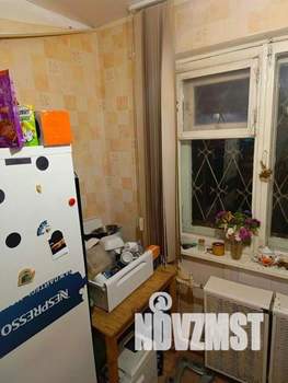 2-к квартира, вторичка, 46м2, 1/4 этаж