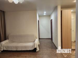2-к квартира, вторичка, 53м2, 1/10 этаж