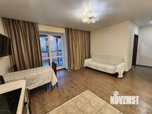 2-к квартира, вторичка, 53м2, 1/10 этаж