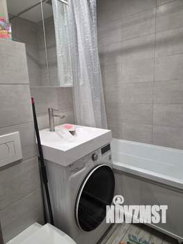 2-к квартира, вторичка, 44м2, 1/4 этаж