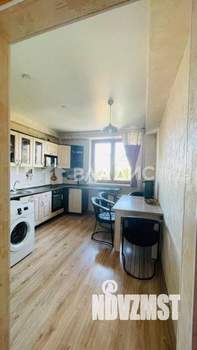 2-к квартира, вторичка, 78м2, 8/25 этаж