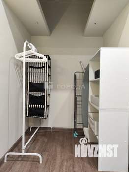 2-к квартира, вторичка, 40м2, 1/4 этаж