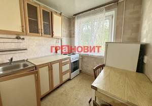 2-к квартира, вторичка, 44м2, 3/5 этаж